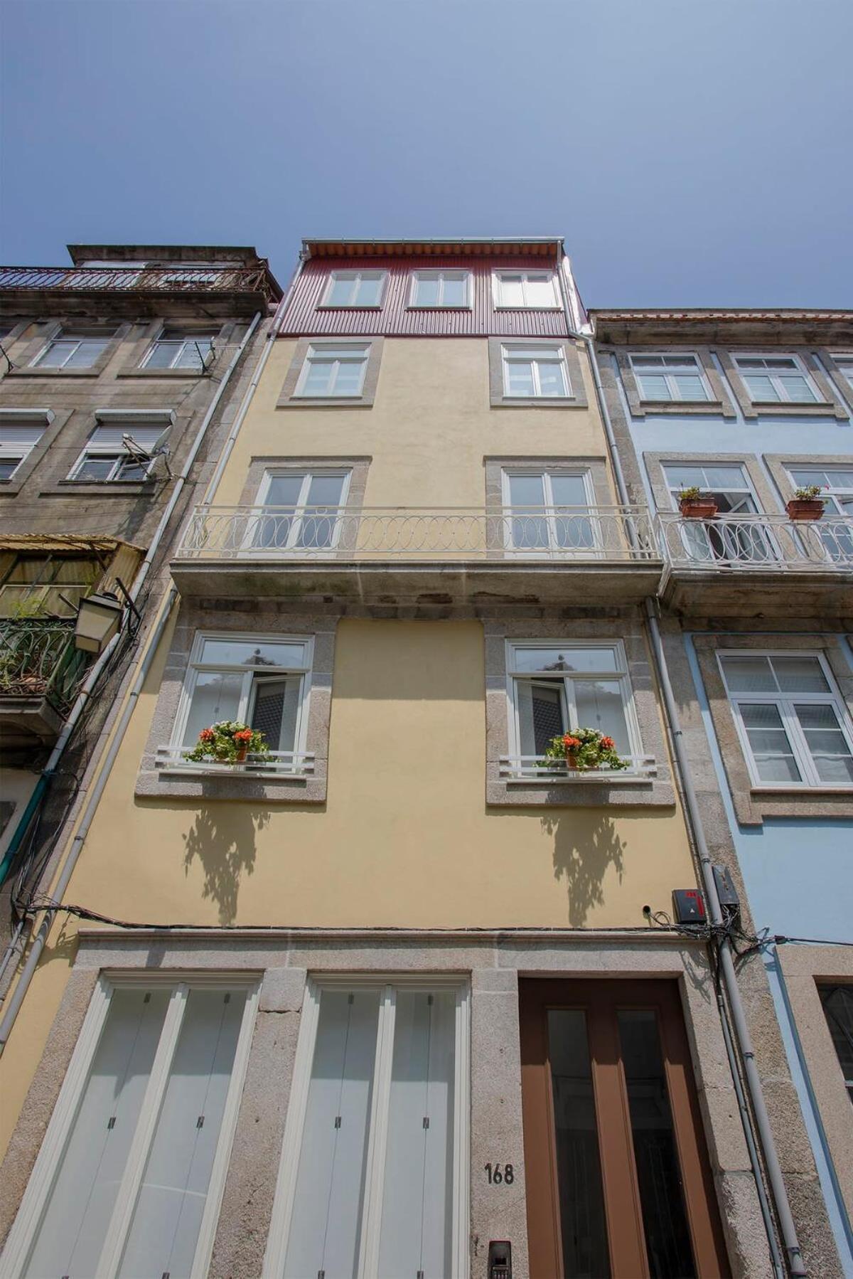 Liiiving In Porto - Clerigos Terrace Apartment Экстерьер фото